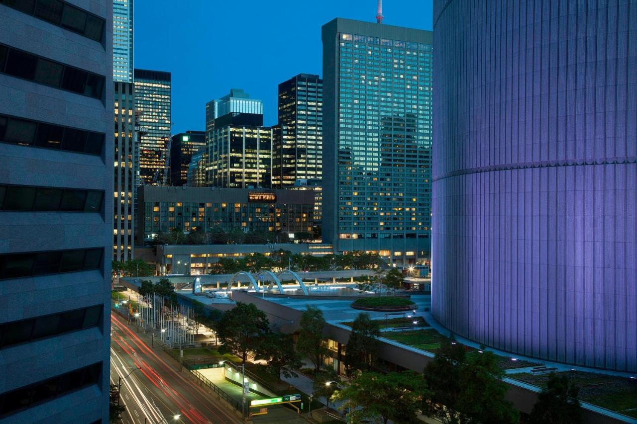 Marriott Downtown At Cf Toronto Eaton Centre Hotel Екстериор снимка