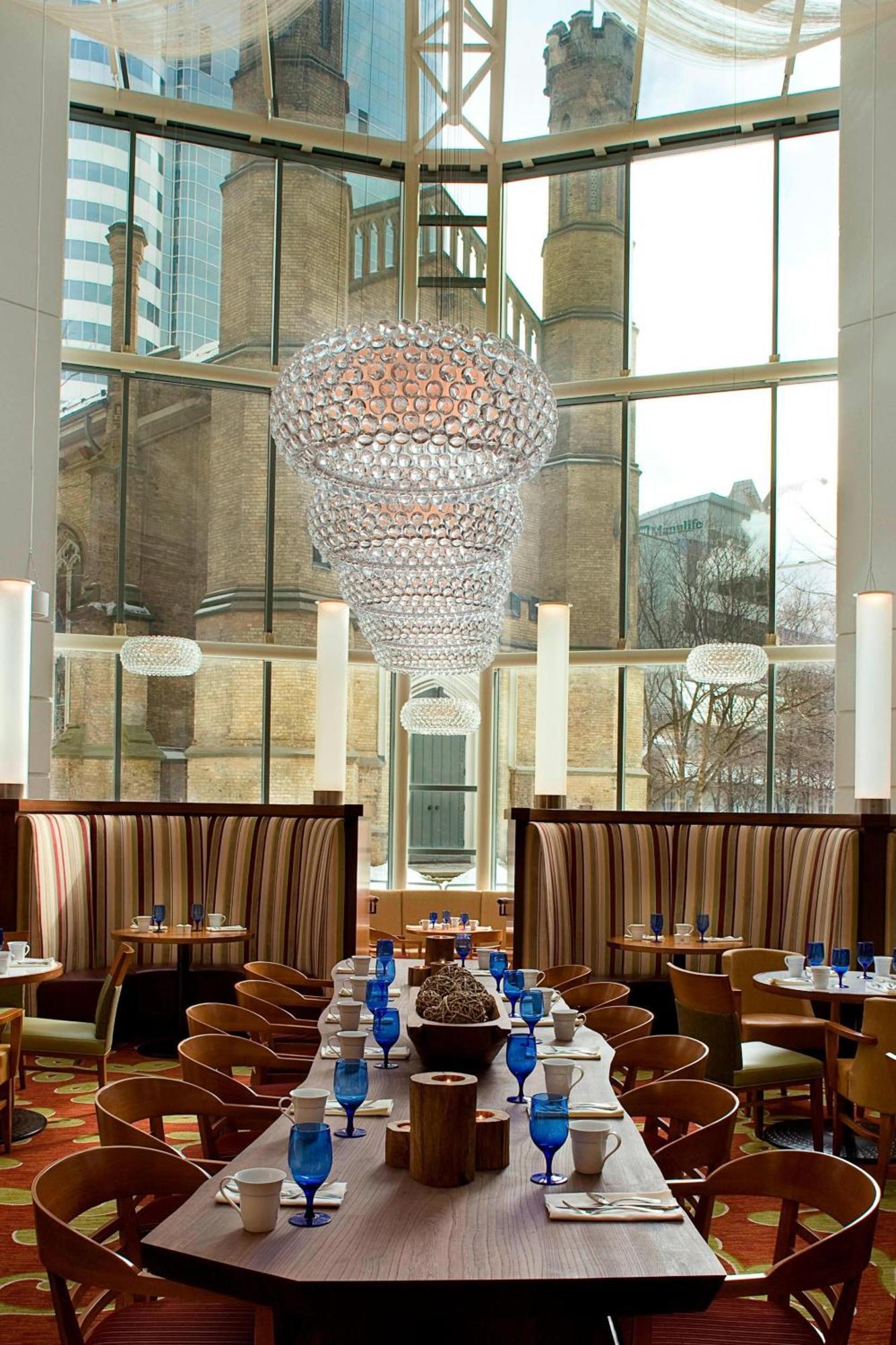 Marriott Downtown At Cf Toronto Eaton Centre Hotel Екстериор снимка