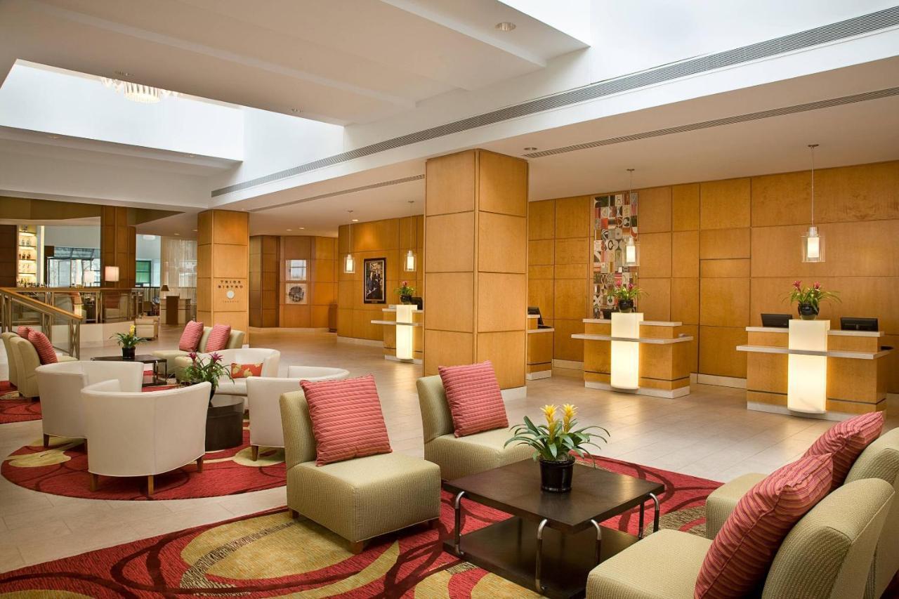 Marriott Downtown At Cf Toronto Eaton Centre Hotel Екстериор снимка