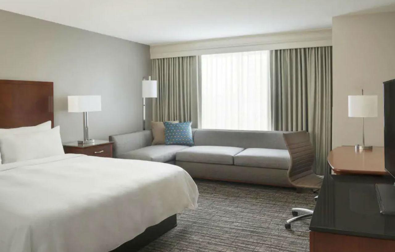 Marriott Downtown At Cf Toronto Eaton Centre Hotel Екстериор снимка